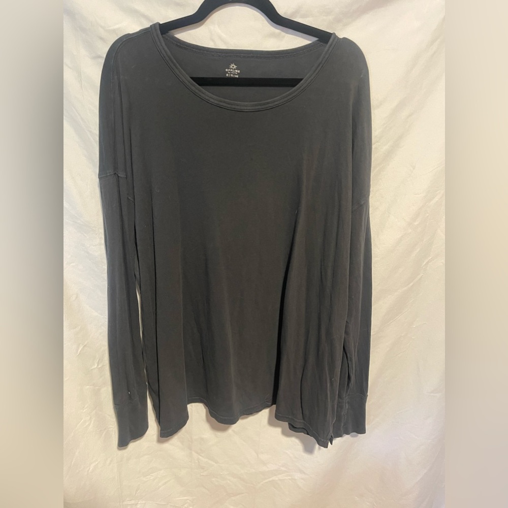 Offline by Aerie Black Long Sleeve Tee